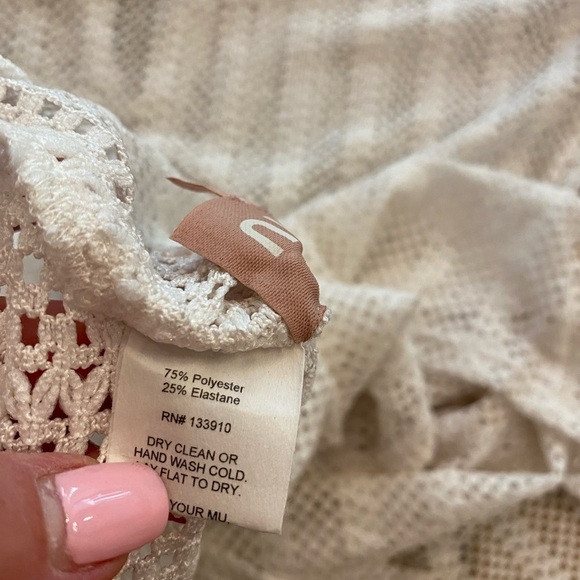 Show Me Your MuMu Cover Up White Crochet Knit New M-XL - Picture 10 of 14